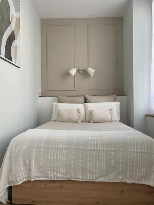 Apartment Joli Avec Parking - Proche Centre Chartres