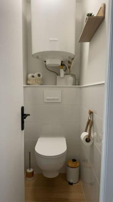 Apartment Joli Avec Parking - Proche Centre Chartres